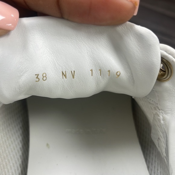 Louis Vuitton Denim Run Away Sneaker - Picture 4 of 7